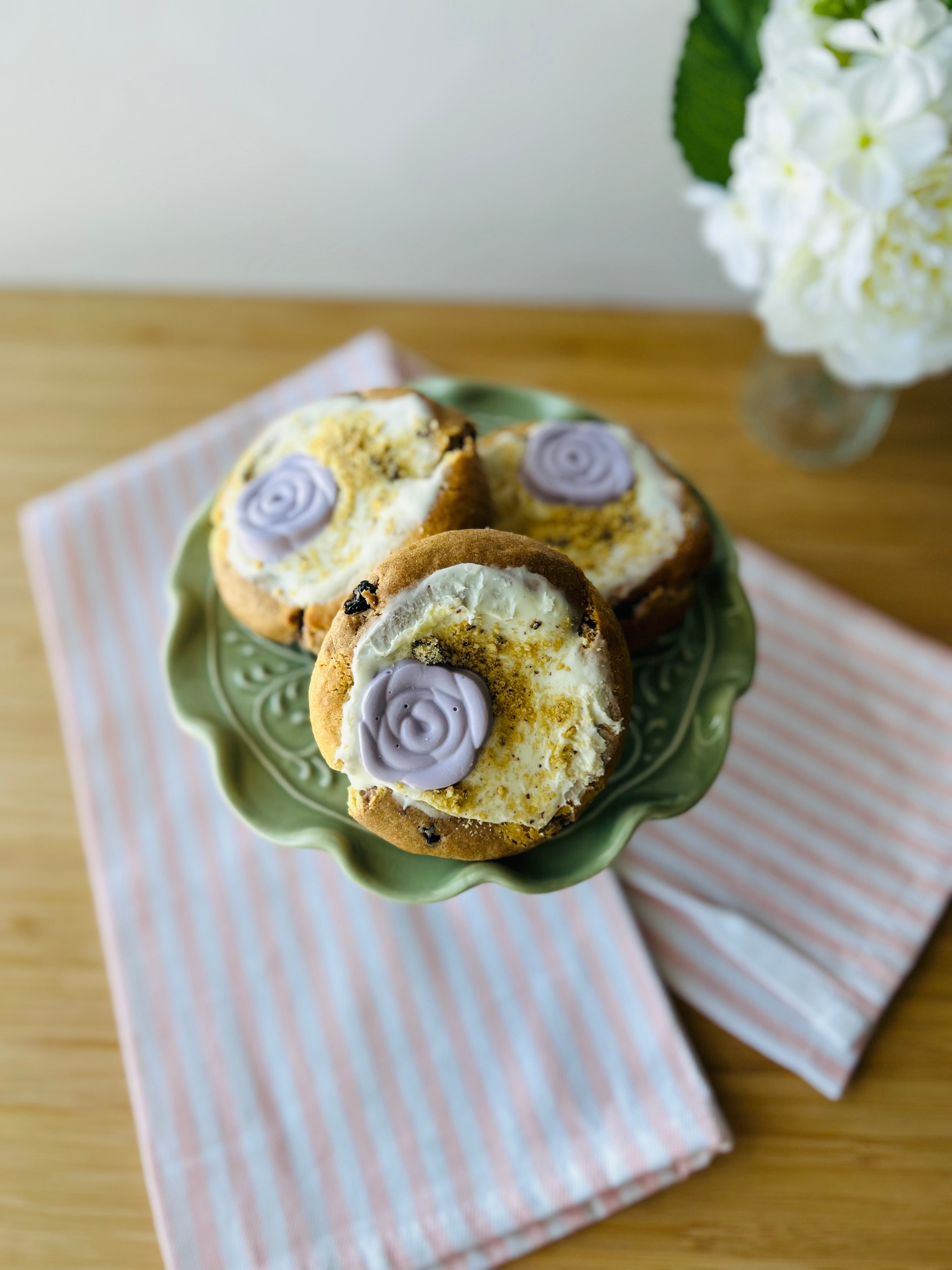 Blueberry Lemon Gourmet Cookie